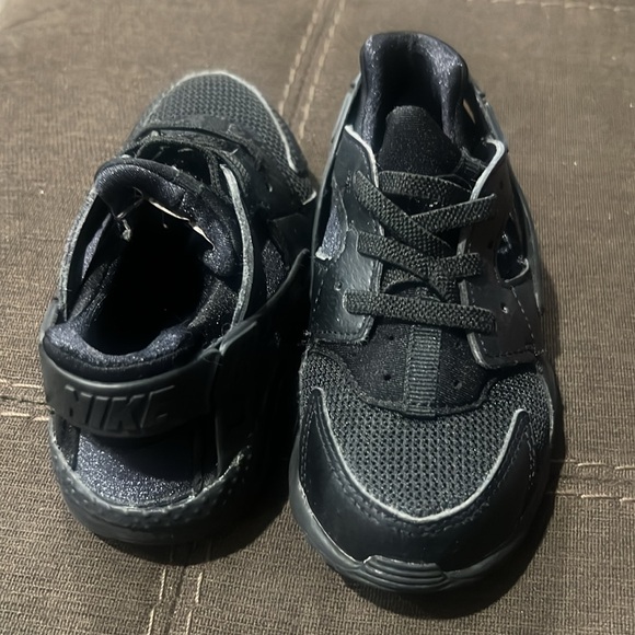 Nike Huarache Girl - Picture 4 of 4